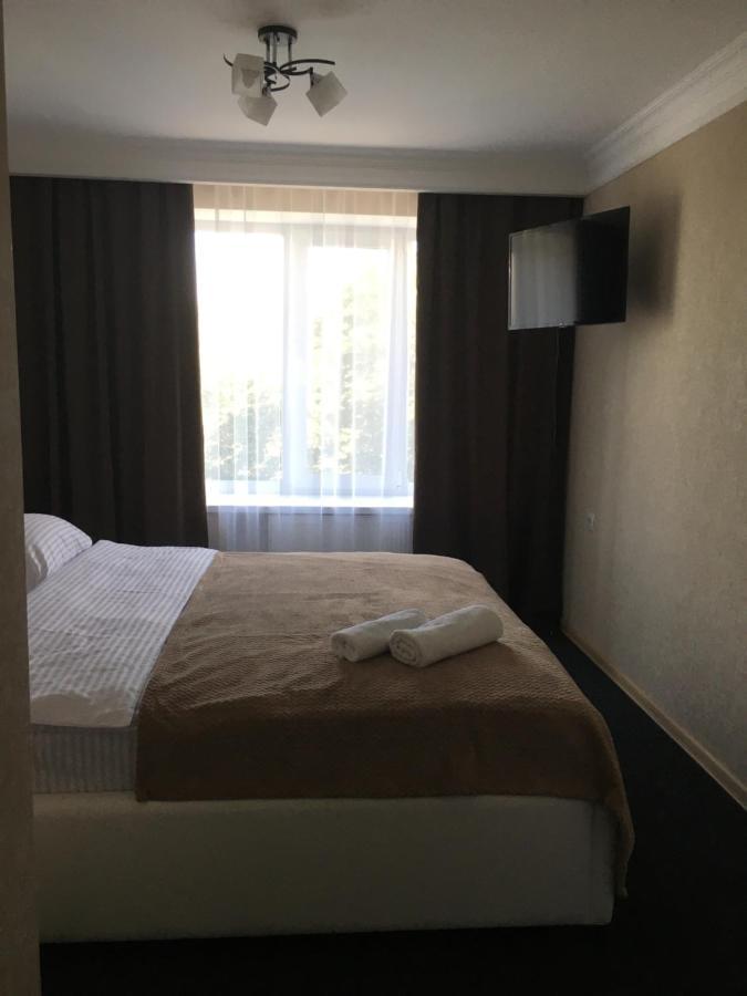 Hotel Elegia Trostyanets  Ngoại thất bức ảnh