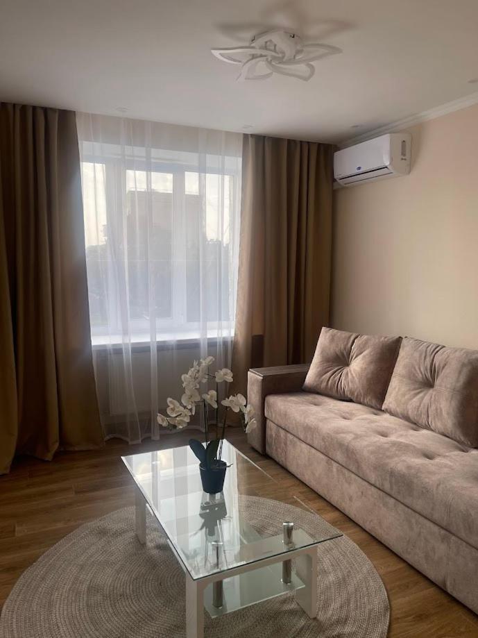 Hotel Elegia Trostyanets  Ngoại thất bức ảnh