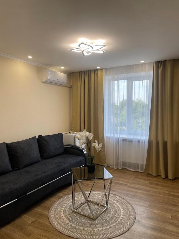 Hotel Elegia Trostyanets  Ngoại thất bức ảnh