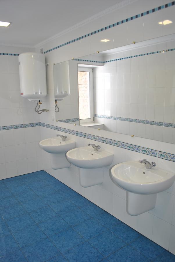 Hotel Elegia Trostyanets  Ngoại thất bức ảnh